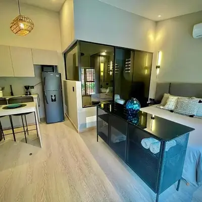 Las Lomas Luxury House