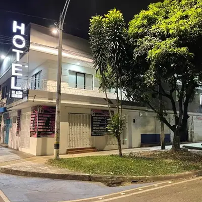 Hotel De León Estadio