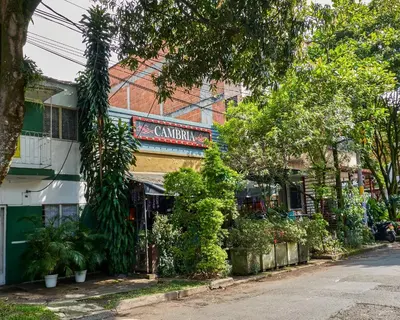 a store on the side of a street at Elemont Hotel in Medellín