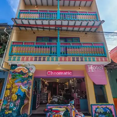 Hotel Chromatic