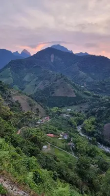 a view of a valley with mountains in the background at Pradera Ecoliving in Betania