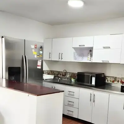 CASA ESTADIO MEDELLIN Amplio Apartamento Renovado para Familias
