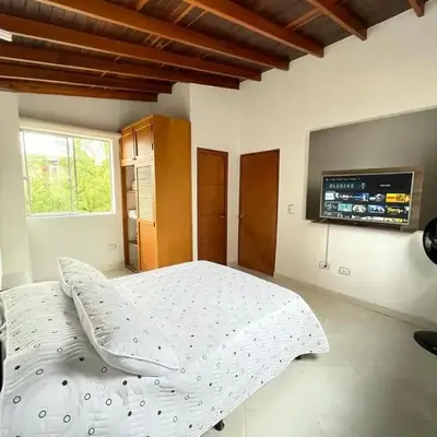 Ideal para grupos y nómadas Apto 2 hab amplio