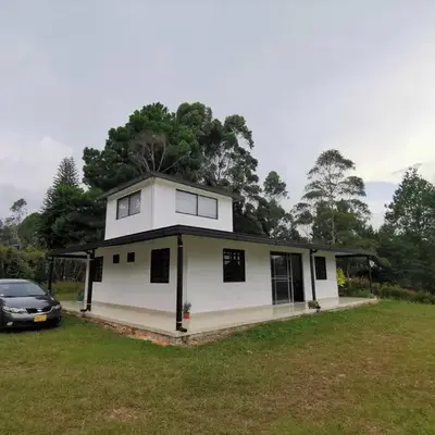 Hermosa finca a 5 minutos aeropuerto