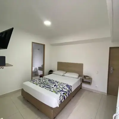 Hotel Suites 44 Laureles