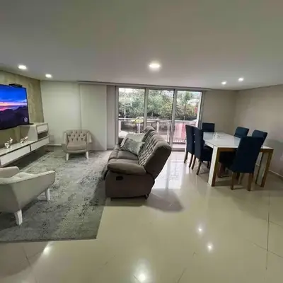 Apto 4 habitaciones privadas 140mtros