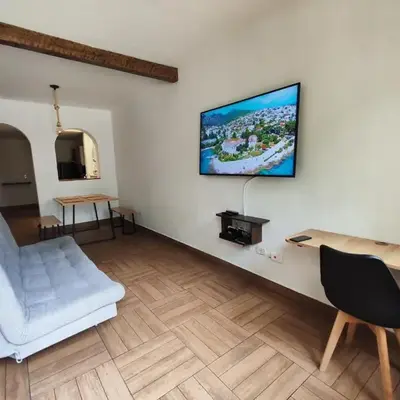 Casa primer piso Laureles