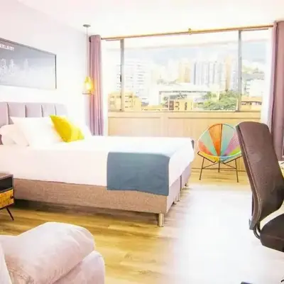 Bright Studio Topfloor A/C