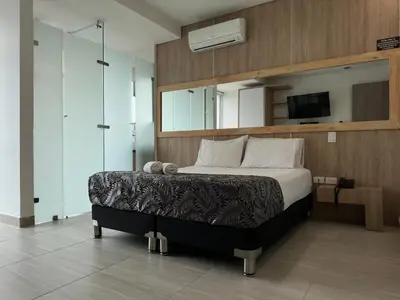 Gallery image of HOTEL PISO 12 in Bello