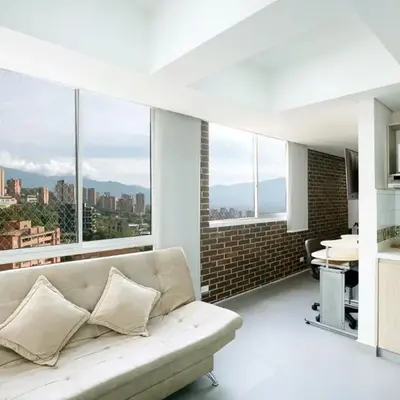 Beautiful apt in Poblado-Tesoro Near Provenza!