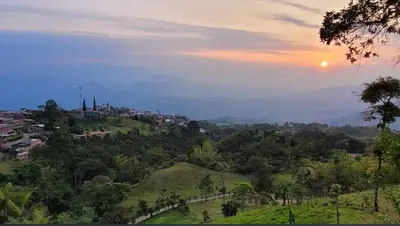 a hill with a town on top of it at Casa Finca Madrid Mazzitelli in Támesis