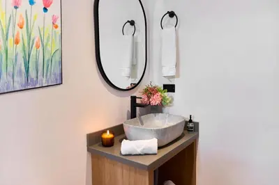 Gallery image of Luxurious Jacuzzi Aparta-Suite Stadio Rosa Negra in Medellín