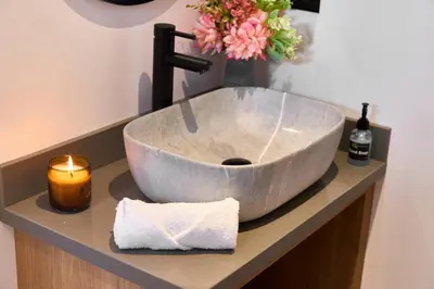 Gallery image of Luxurious Jacuzzi Aparta-Suite Stadio Rosa Negra in Medellín