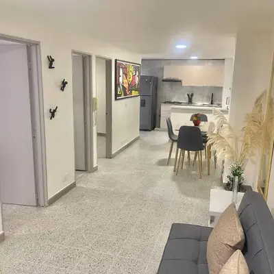 Apartamento nuevo Laureles-Estadio 900 mbps wifi barrio tranquilo cerca a la 70