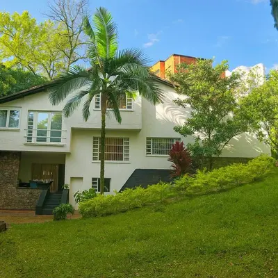 Gallery image of El Poblado Casa completa 4 habitaciones para grupos de 4 a 9 personas A mayor grupo menor costo por persona in Medellín