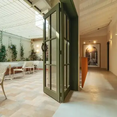 Hotel Boutique Roomzz Laureles