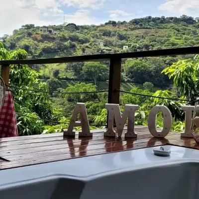 Cómoda y acogedora cerca al Pueblo