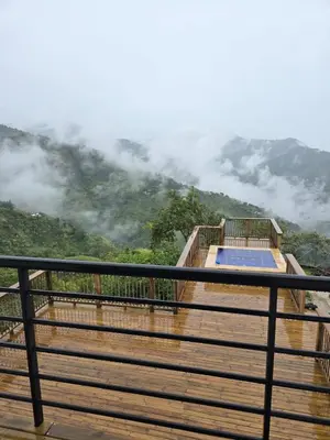 a viewing deck with a view of the mountains at Sedonascapes in Palmitas