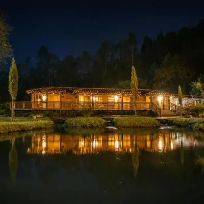 Refugio Natural - Cabañas Ecológicas con Jacuzzi