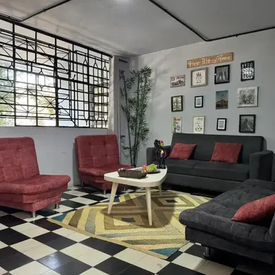 Spacious dream house Medellín Laureles
