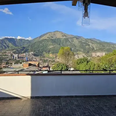 Espacioso y lindo lugar