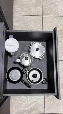 a black box with a set of musical instruments at Mirador la casa del cóndor 3 habitaciones in Itagüí
