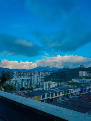 a view of a city from the roof of a building at Apartamento en el Cable mejor zona en Manizales in Manizales