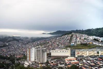 an aerial view of a city with buildings at Maravillosas vistas, excelente ubicación in Manizales