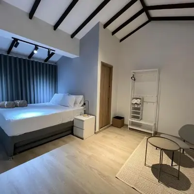 Stylish 5-BR Apartment in Medellín's Trendiest Spot