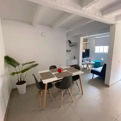 Lindo Apartamento Amoblado en buen sector en Sabaneta