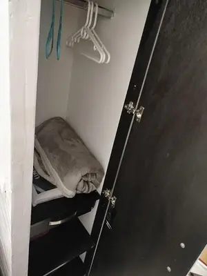 a room with a bunk bed and a closet at Apartamento en Belén in Medellín