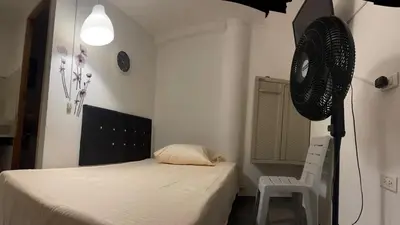 Gallery image of Apartaestudios # 1 interno in Medellín