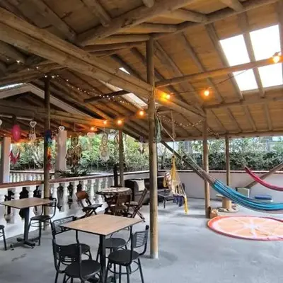 Hostal Servus Pizzeria café