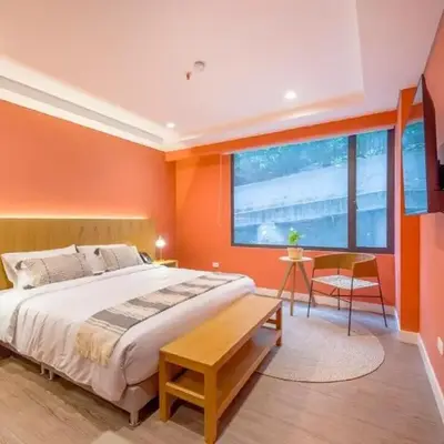 Luxury Escape by El Tesoro Perfect Location 302