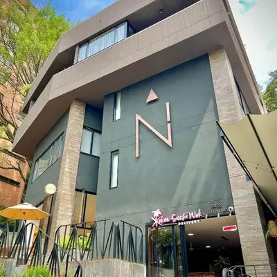 Nomadic Suites