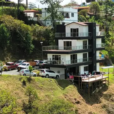 Villa Maru