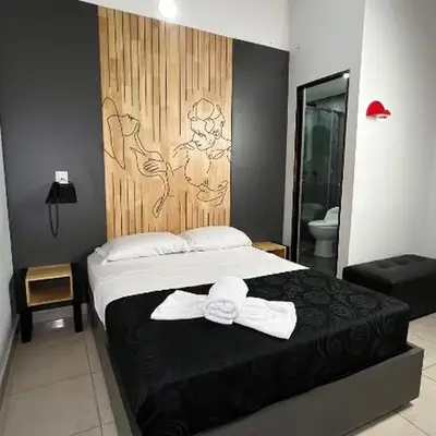 HOTEL KALIFORNIAs