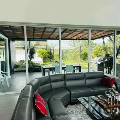 Country house near the airport and Medellin