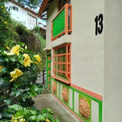 casa Guatape cerca al parque y malecom