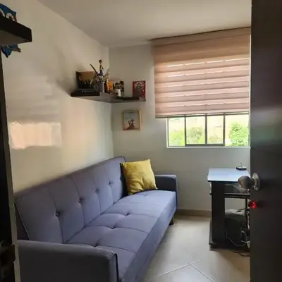 Habitación con sofacama - apto compartido