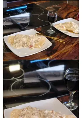 two pictures of plates of food and two glasses of wine at Espectacular Cabaña en Rionegro Antioquia, vista paisajes in Rionegro