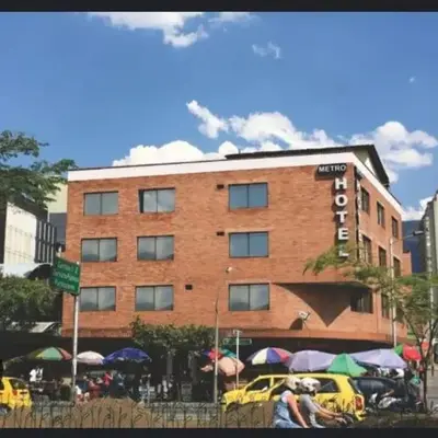 Hmetrohotel