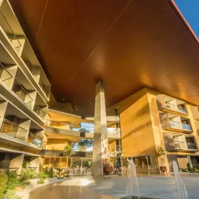 Hotel Rioverde-Suite localizada a 5 minutos del aeropuerto Internacional
