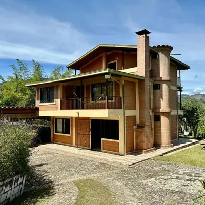 Alma Guatapé