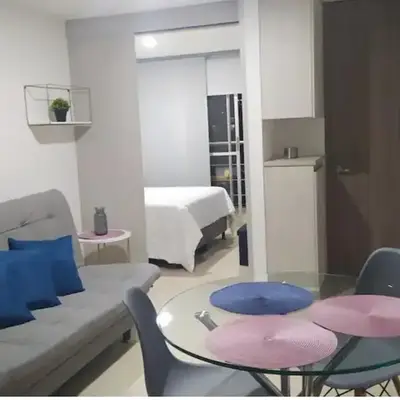 Central apartamento en la Estrella