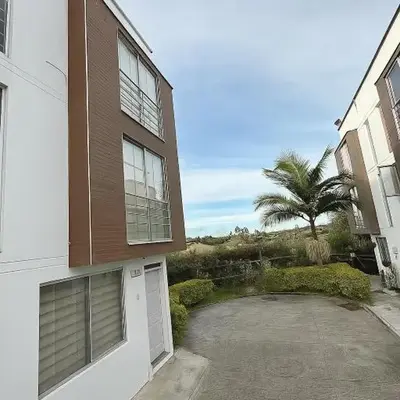 Casa en Marinilla cerca a guatape y el peñol