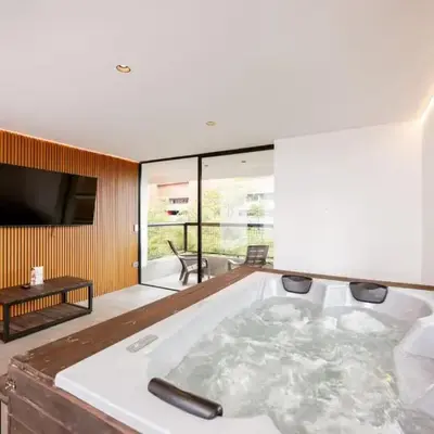 CA501 Apartment at el poblado with Jacuzzi
