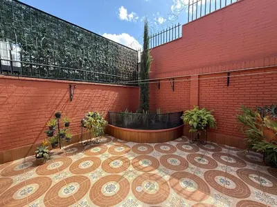 Gallery image of 5BR Poblado 80s Mansion with Private Pool AC in Medellín