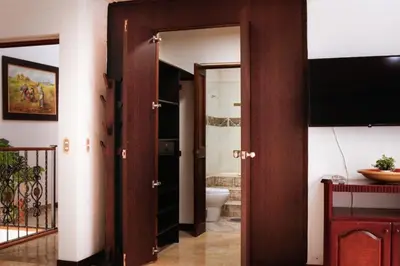 Gallery image of 5BR Poblado 80s Mansion with Private Pool AC in Medellín