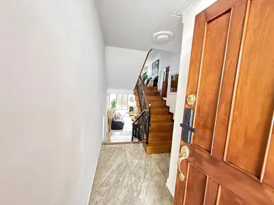Gallery image of 5BR Poblado 80s Mansion with Private Pool AC in Medellín